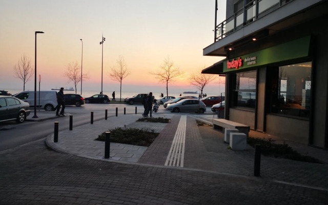 Effrosini Sea & Center