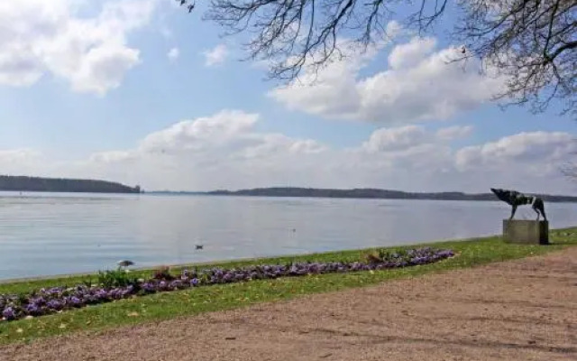 Stadtvilla an der Mueritz SEE 8970