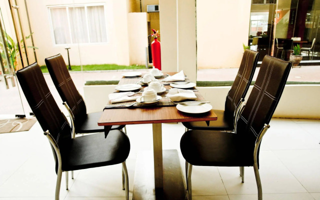 Birdrock Hotel