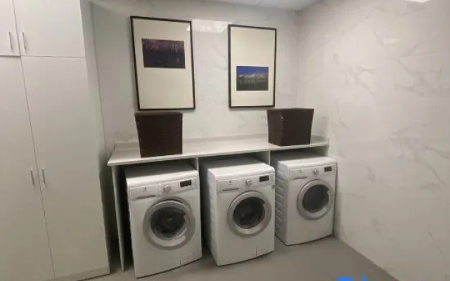 Me Young Me House Hotel (Changsha Quantang)