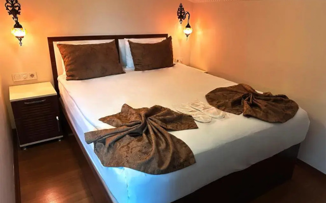 Modern Sultan Hotel