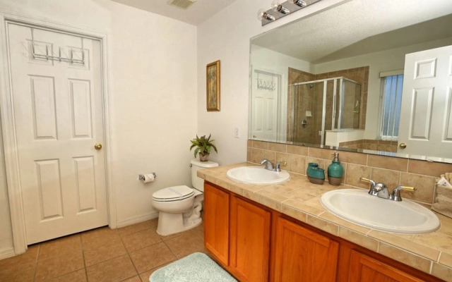 Windward Bay 4 bed / 3.5 bath home