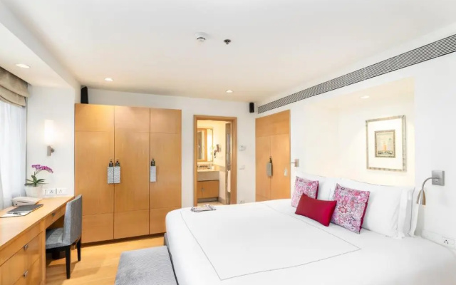 Апарт-отель Taj Wellington Mews, Mumbai
