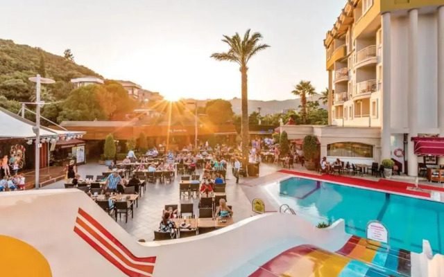 Club Cettia Resort