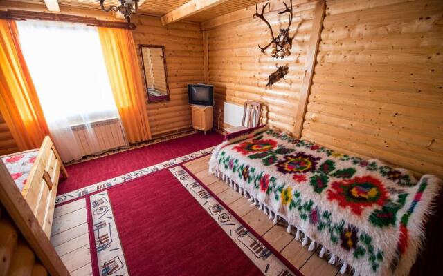 Gazdіvska Hata Guest House