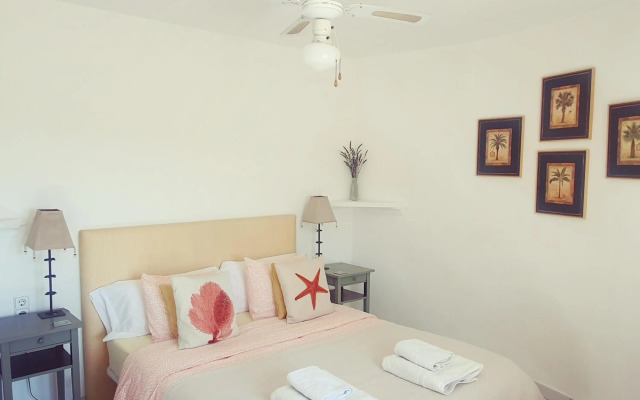 Apartment at Casa Piña Blanca