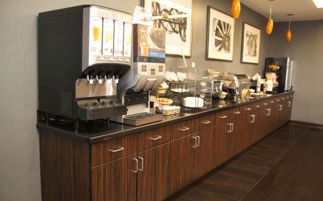 Best Western Plus Olathe Hotel