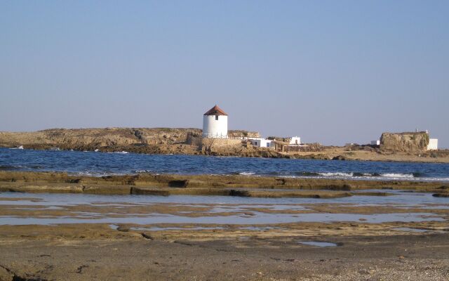 Ariadne Studios Skyros