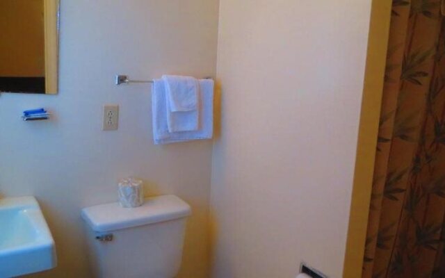 Southside Motel And Marina