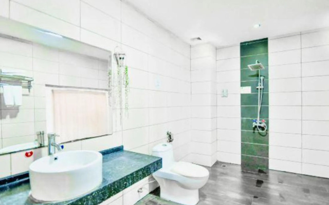 Foshan Yuejun Holiday Hotel