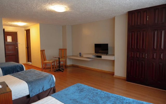 Santa Monica Hotel