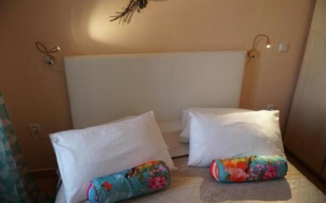 Apartment Gialos