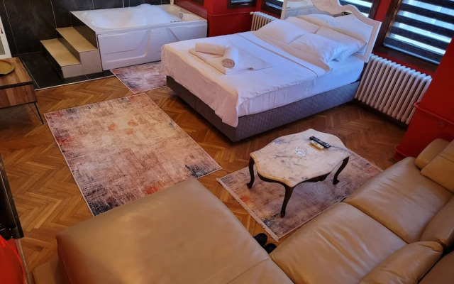 Sari Kosk Butik Otel