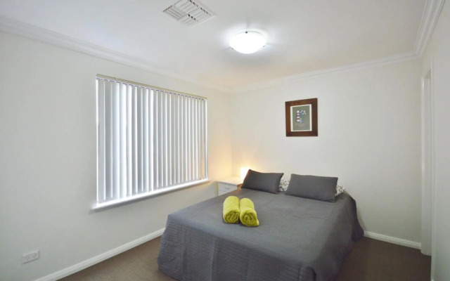 Villa Palazzo 3 - Kalbarri, WA