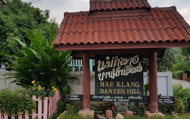 Mae Klang Banyen Hill