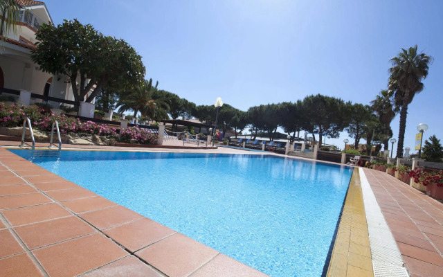 Diano Sporting Apartments