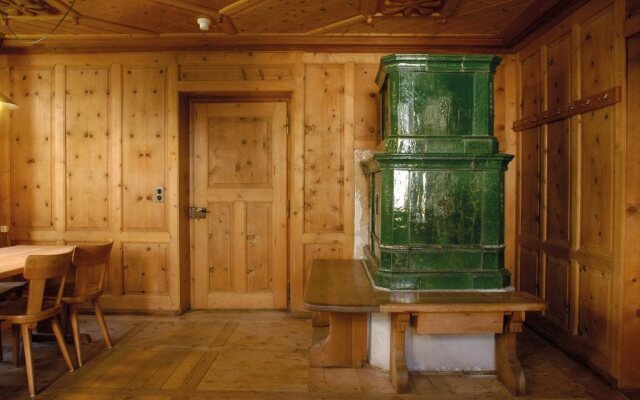 Youth Hostel Sta-Maria