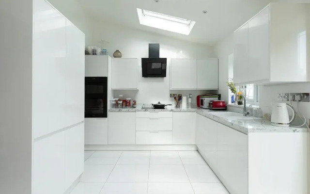 Wavertree House