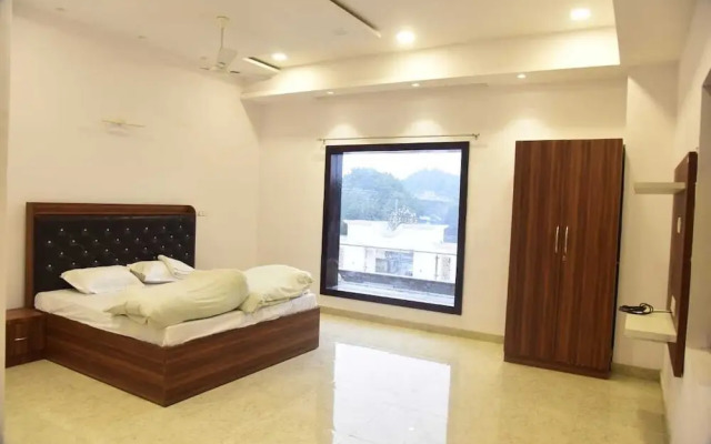 Shree Sai Lawns