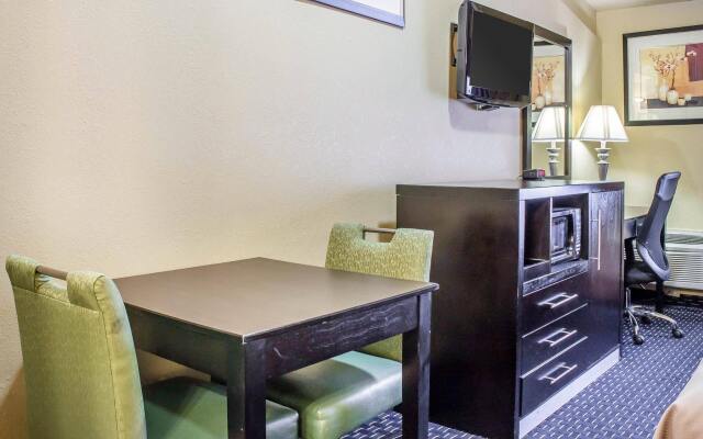 Econo Lodge Clarks Summit - Scranton