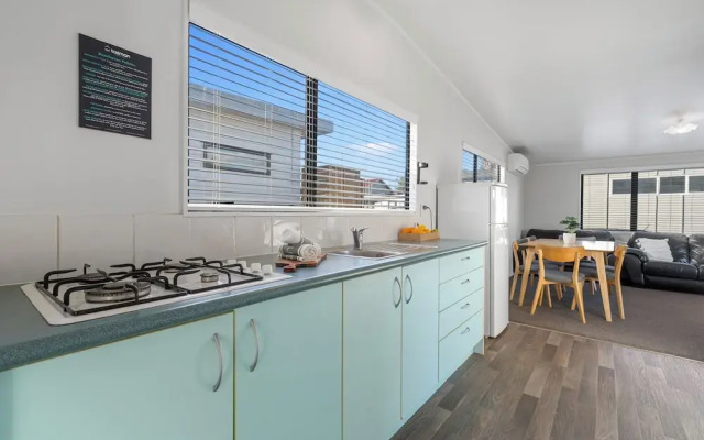 Tasman Holiday Parks – Beachaven