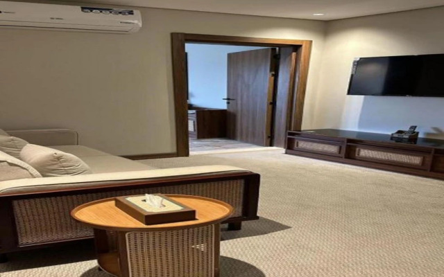 Golden Balcony Hotel