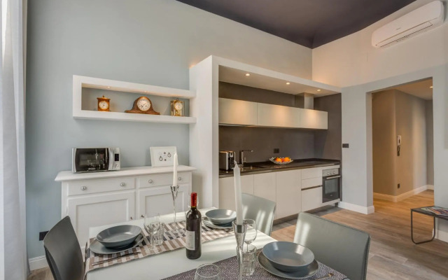 Cherubini Palace Thematic Apartment