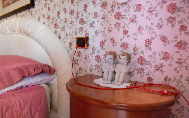 Viale Villa Arianna, 8