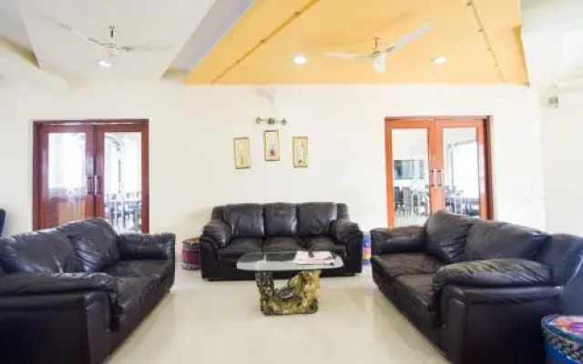 Shree Ji Resort by OYO