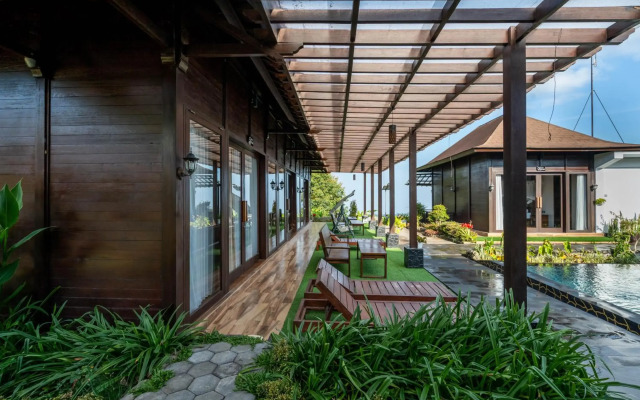 Shankara Munduk Bali