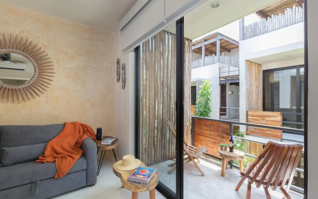 Elegant Eco-chic Condo Amongst Nature in Aldea Zama Wifi Concierge