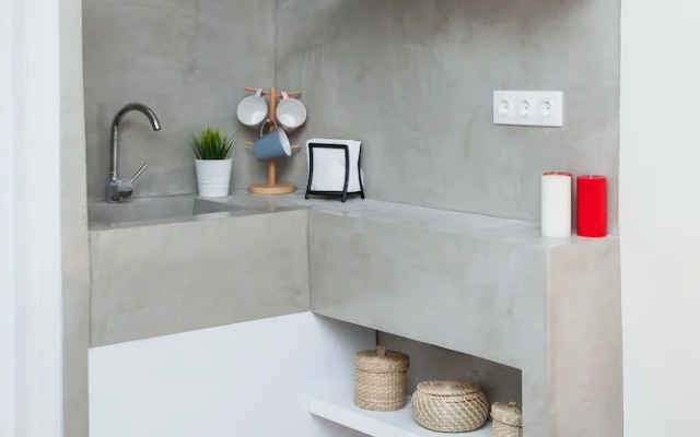 Perfect Modern Studio