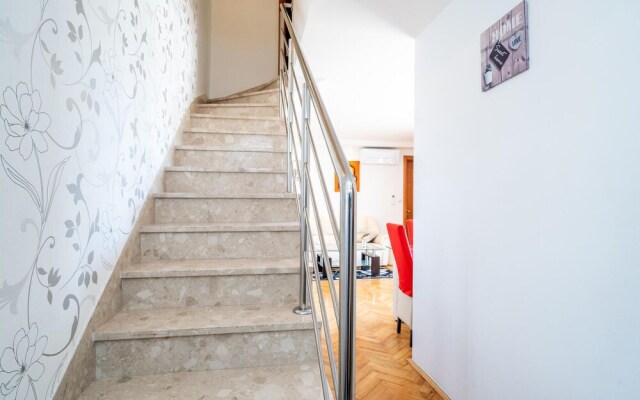 Awesome Apartment in Dubrovnik With Wifi and 2 Bedrooms