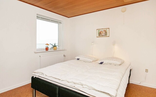 Seaside Retreat in Hvalpsund-by Traum