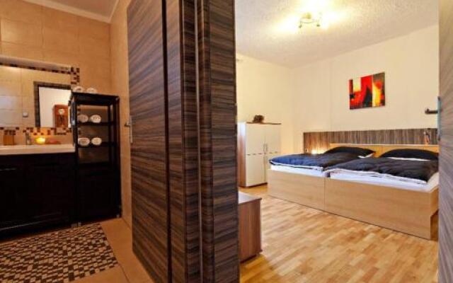 Guest House Šempeter