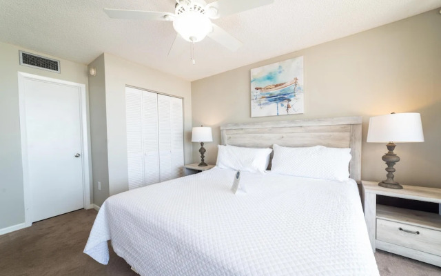 Seaside Beach & Racquet 3401