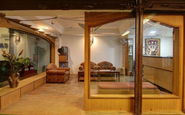OYO 23051 Hotel Surya Yatri Niwas
