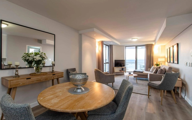 Hibernian Towers 807, Beach Road, Strand