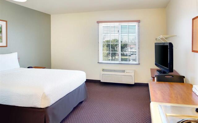 WoodSpring Suites Baton Rouge Airline Highway