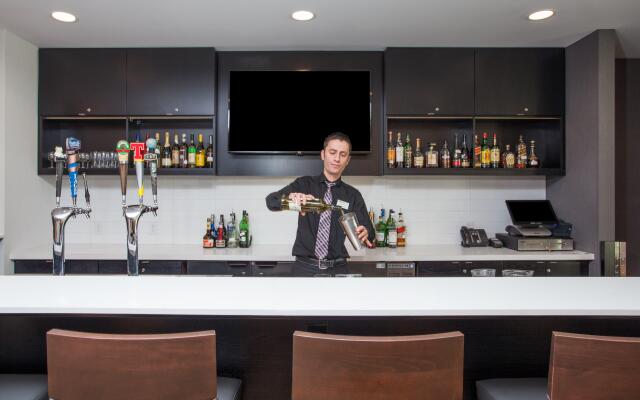 Holiday Inn Ottawa East by IHG