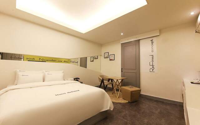 Refined Hotel