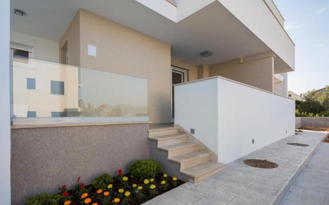 Apartments Alba 1
