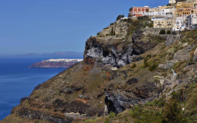 Caldera Apex Suites