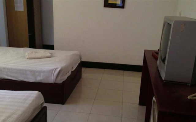 Phisitxay Hotel