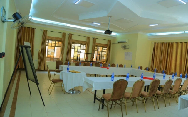 Hoima Buffalo Hotel And Casino
