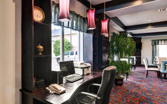 Motel 6 Mineral Wells, TX