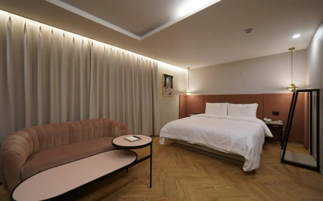 Ocean City Hotel