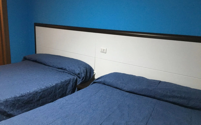 Old Milano House - Hostel