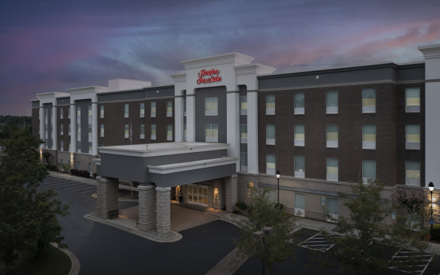 Hampton Inn & Suites Holly Springs