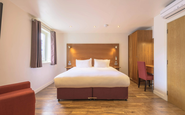 Holyrood Aparthotel